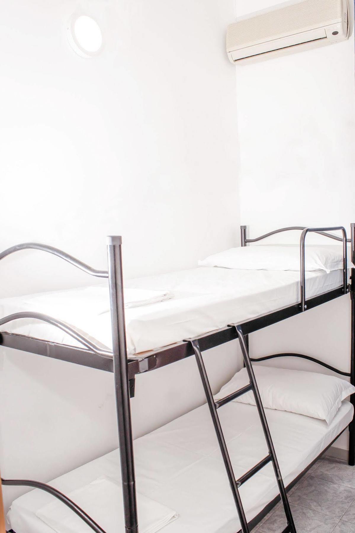 Melting Pot Rome Hostel Εξωτερικό φωτογραφία